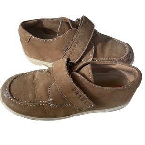 Prada Boys shoes sz 29